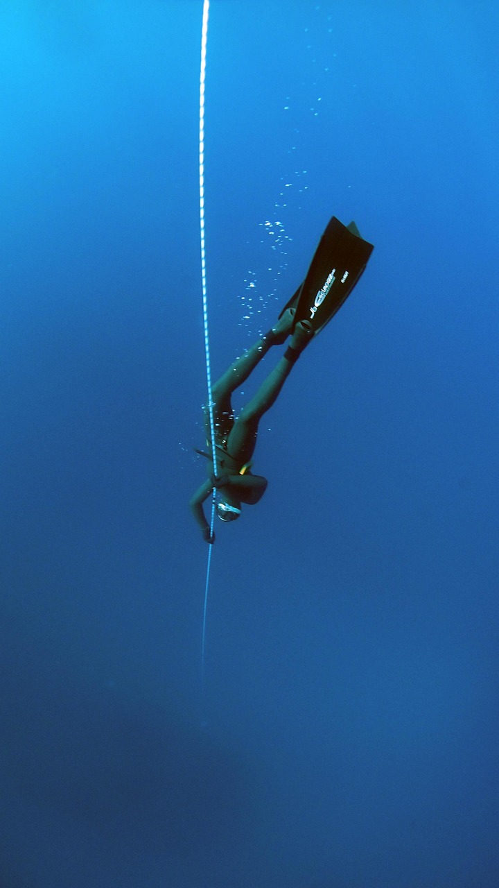 Scuba diver with rope
